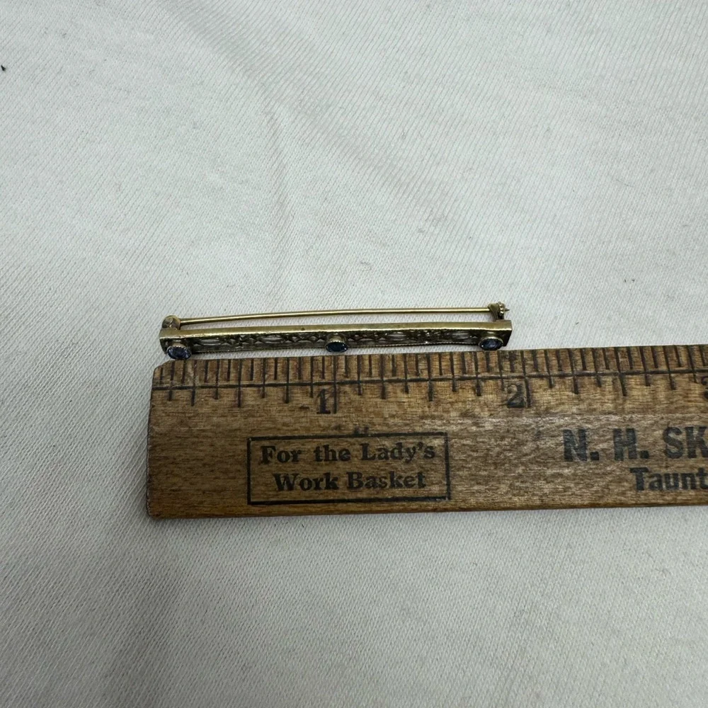 Antique Art Deco Solid 14K Gold and Blue Topaz Bar Pin - Picture 14 of 14